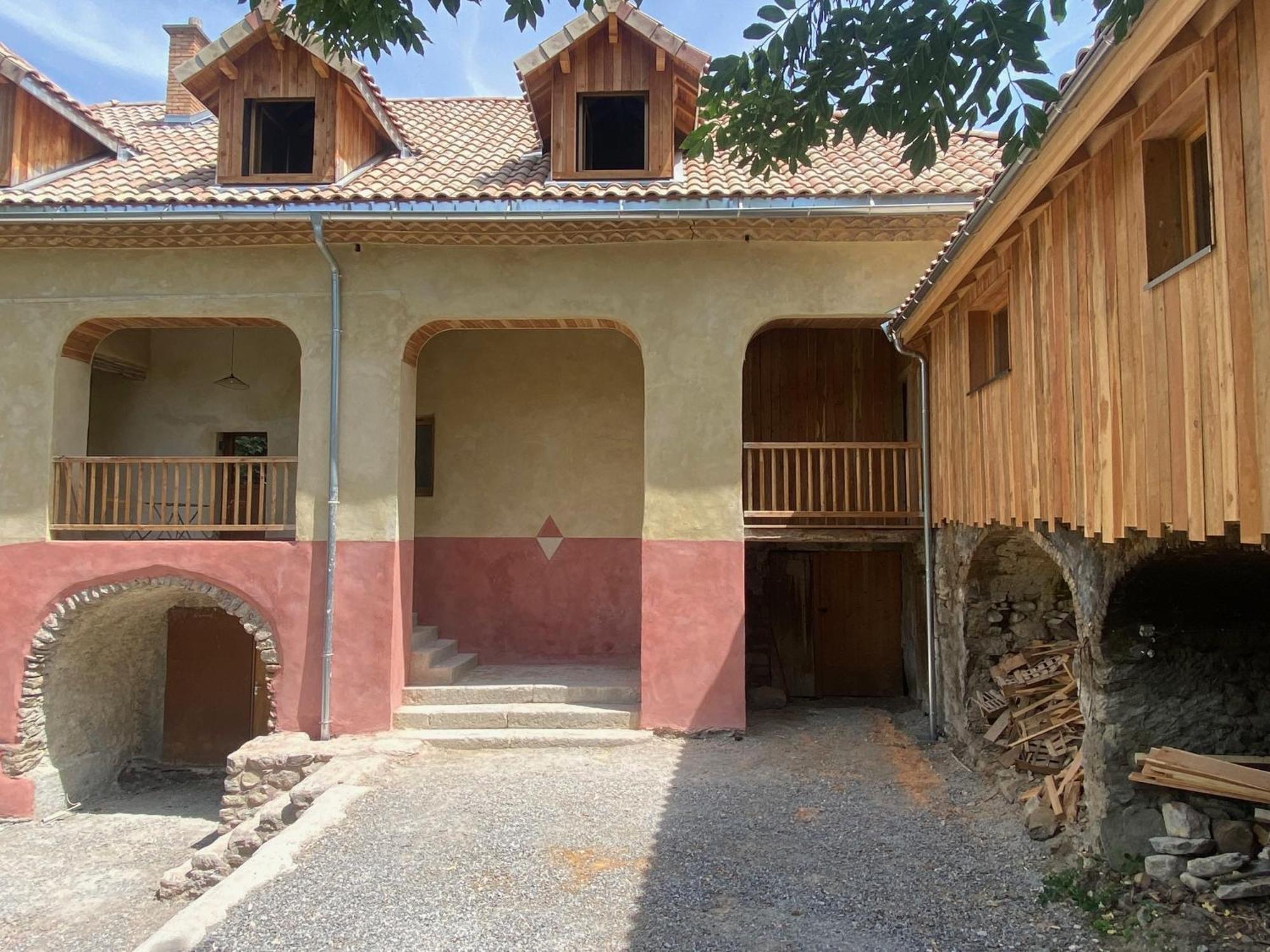 Les Cabanes Du Dauphine Et Logis A La Ferme Gap Kamer foto